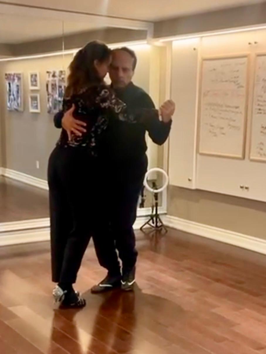 Tango Canada Academy | What are the basic steps of Argentine Tango?
